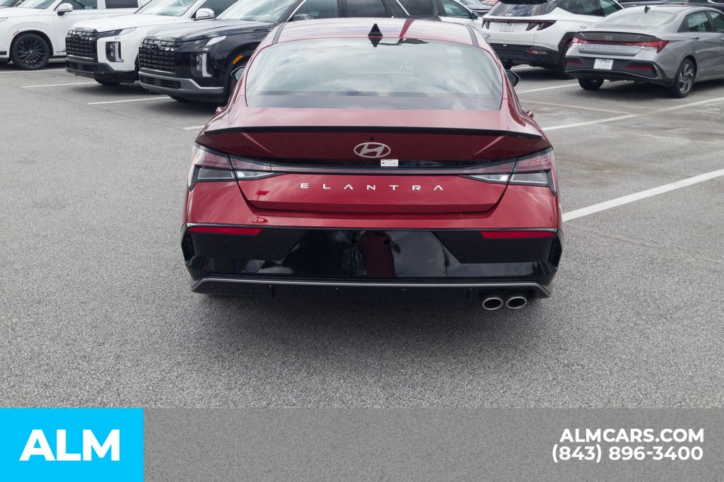 2025 Hyundai Elantra N Line - Photo 6