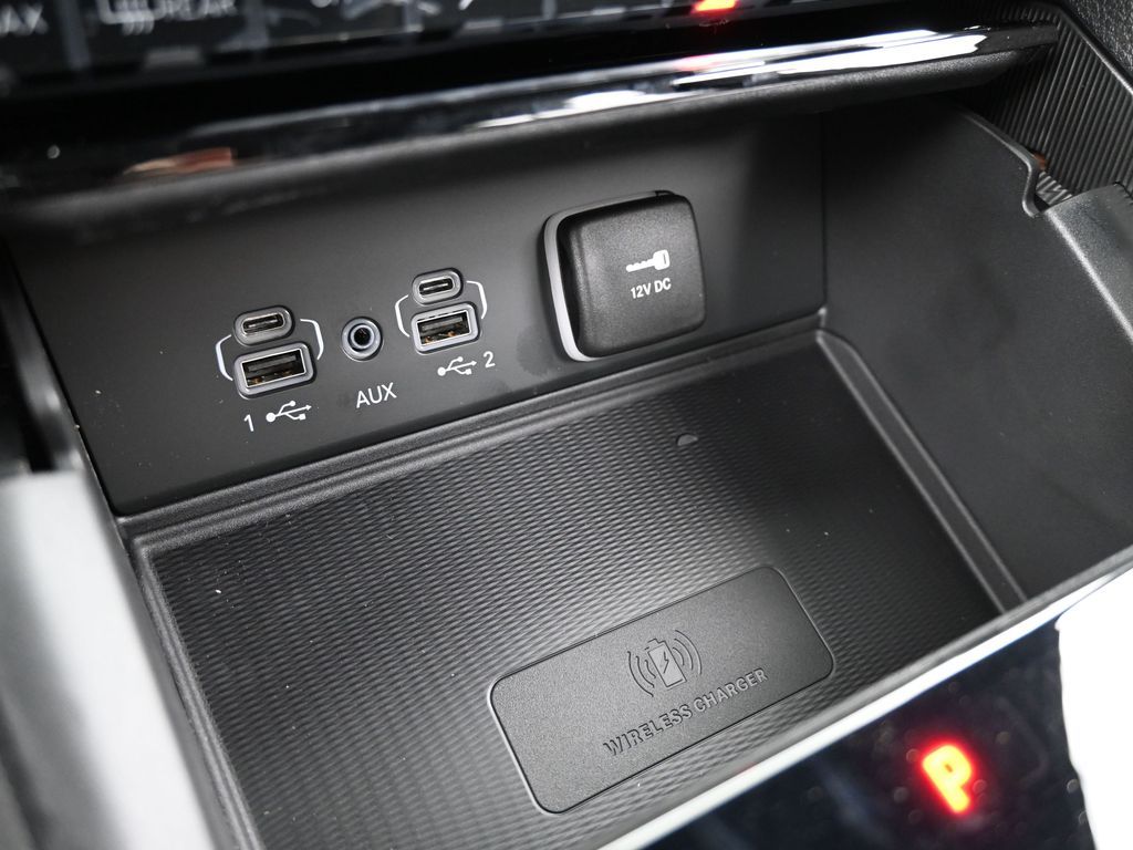 New 2025 Silver Zynith Jeep Laredo image 24