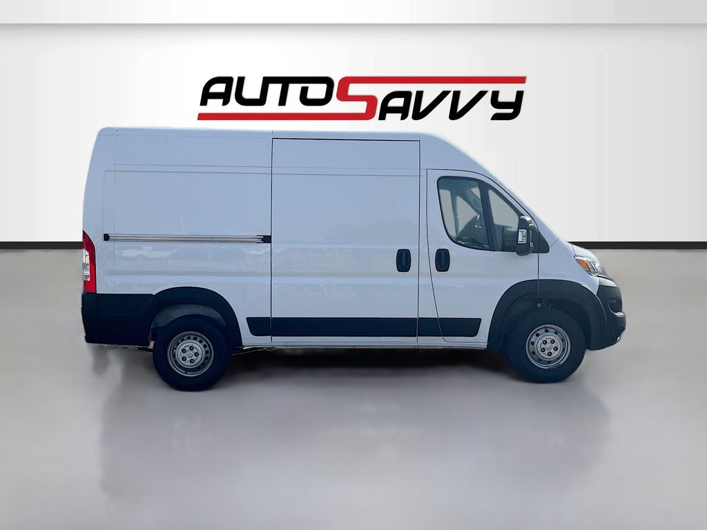 Used 2024 White Ram High Roof image 8