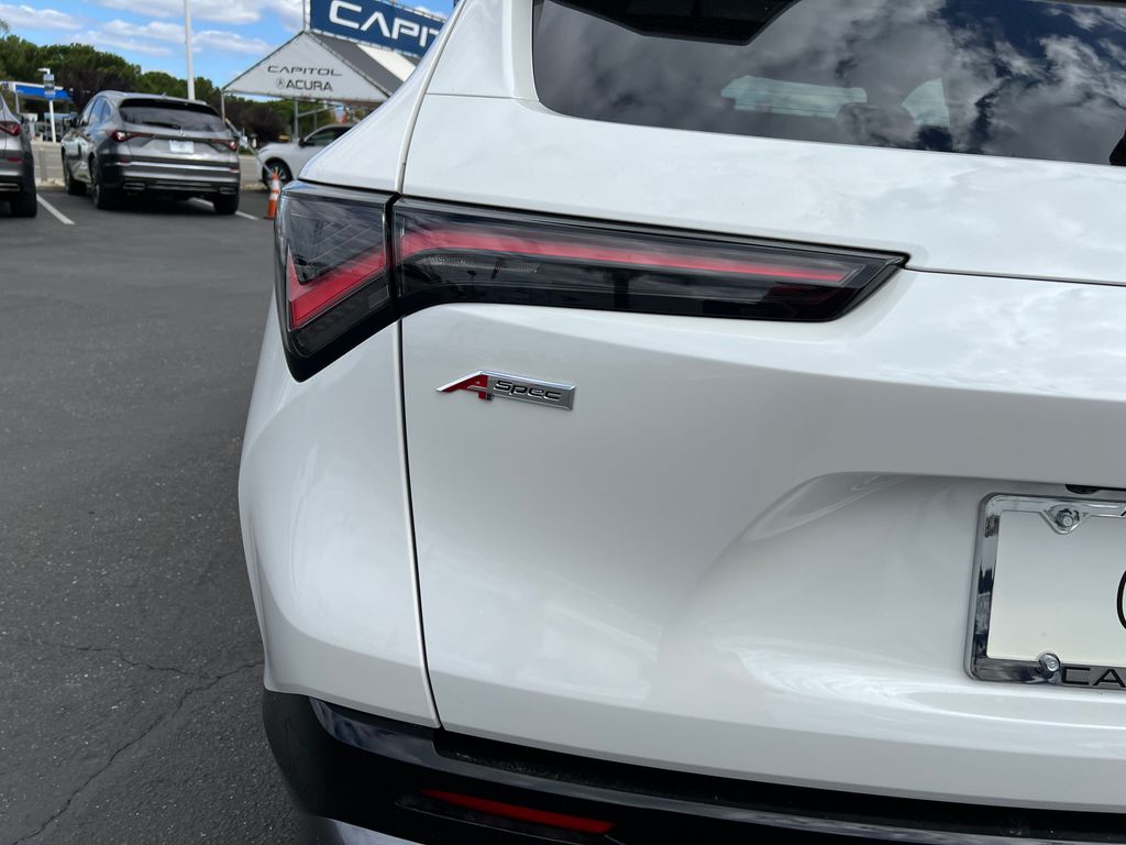 Thumbnail: 2025 Acura ADX - 11