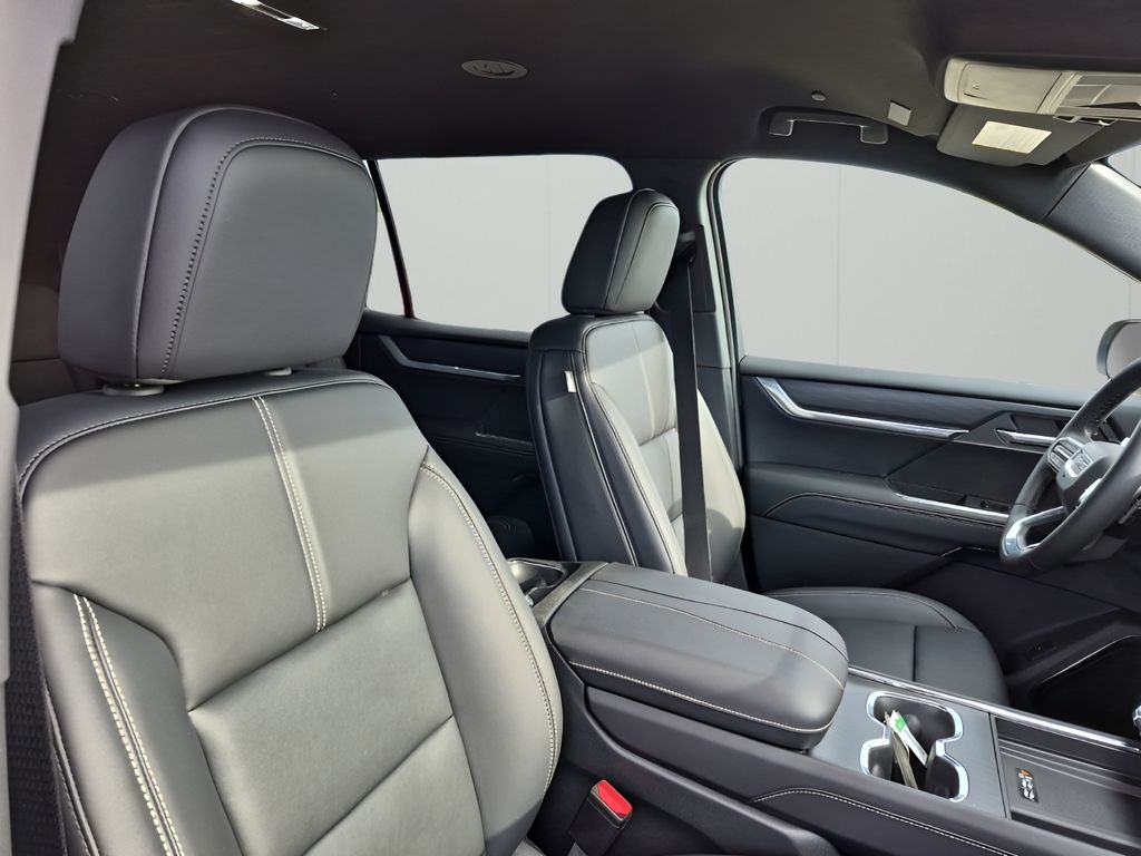New 2026 Silver GMC Elevation image 18