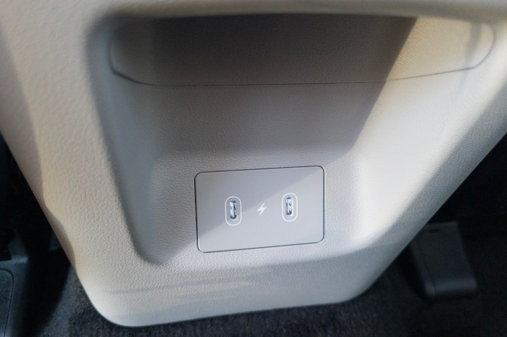 New 2026 White Hyundai SEL Plus image 20