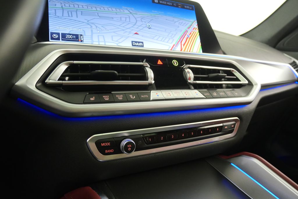 Thumbnail: 2022 BMW X6 - 28