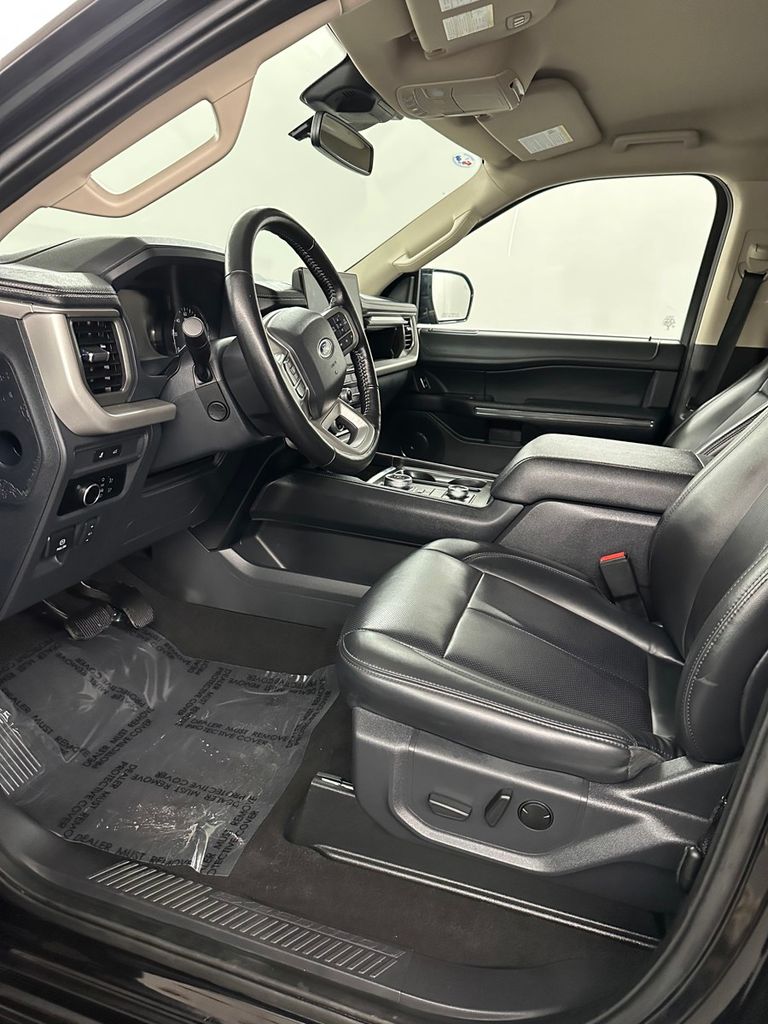 used 2024 Ford Expedition Max car, priced at $37,885