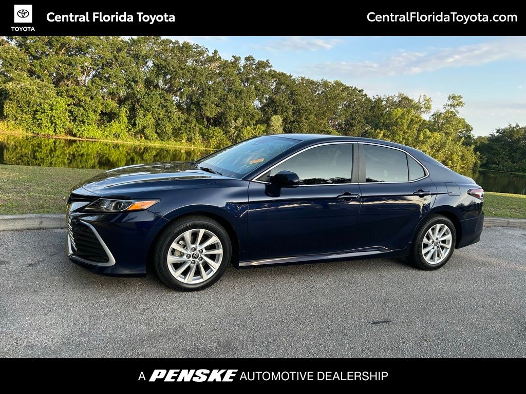 2021 Toyota Camry LE -
                  Orlando, FL