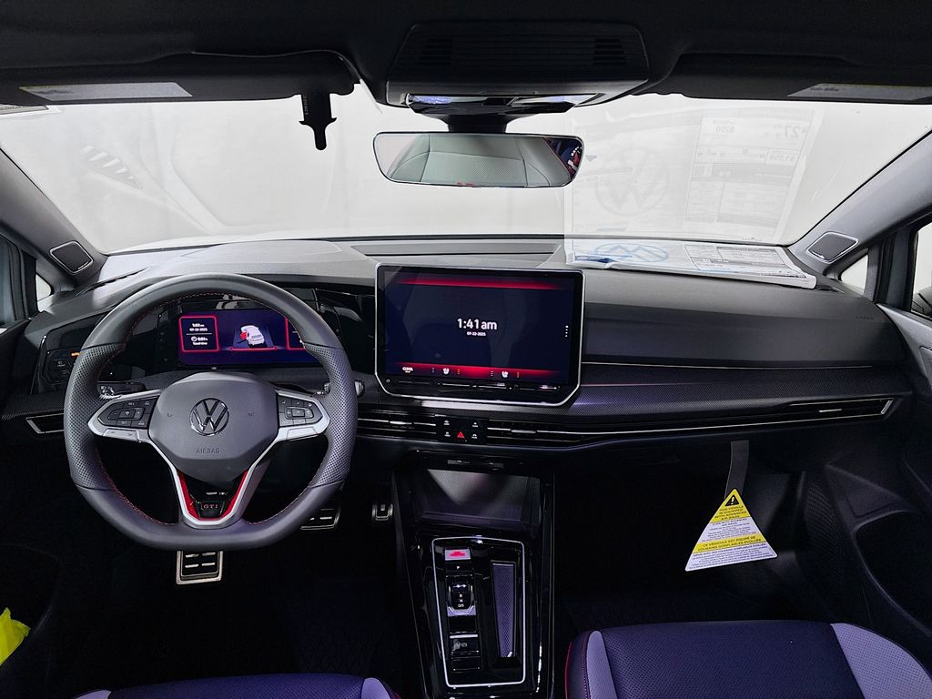 2025 Volkswagen Golf GTI 2.0T SE