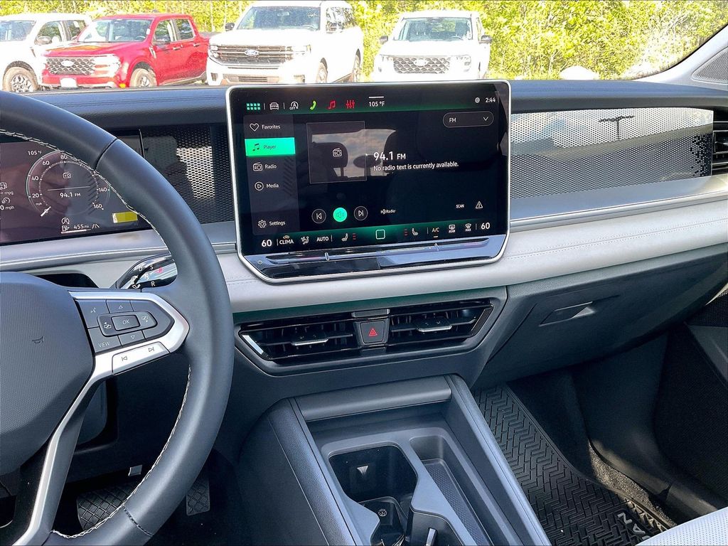 2026 Volkswagen Tiguan — photo 13