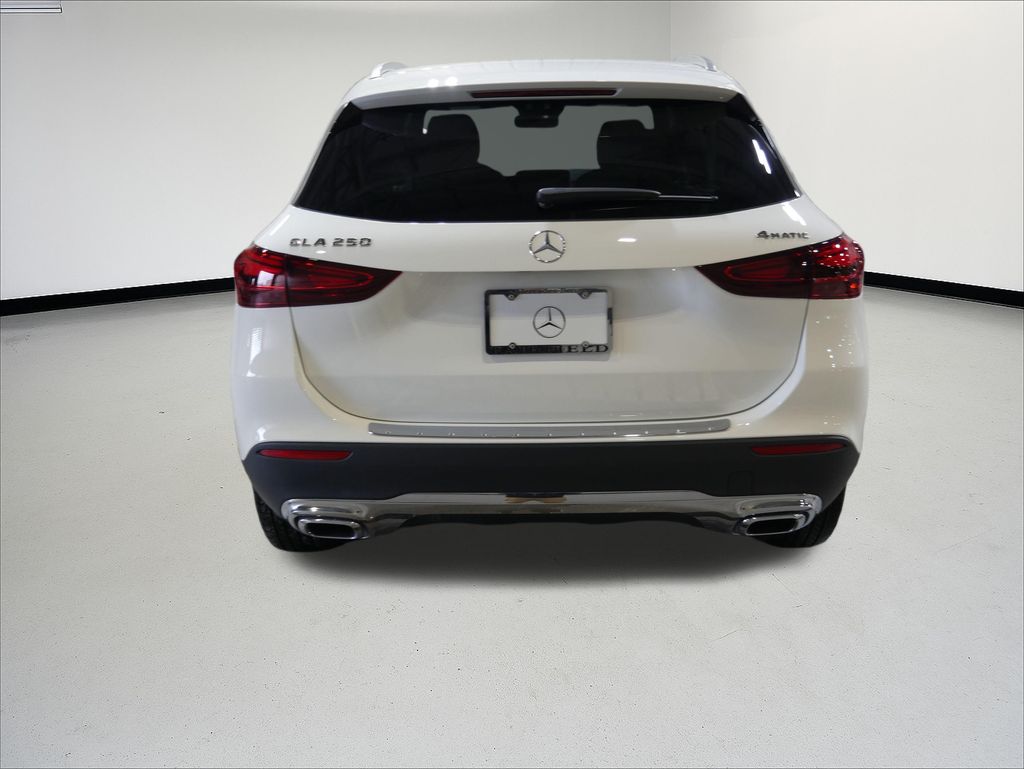 Thumbnail: 2026 Mercedes-Benz GLA - 4