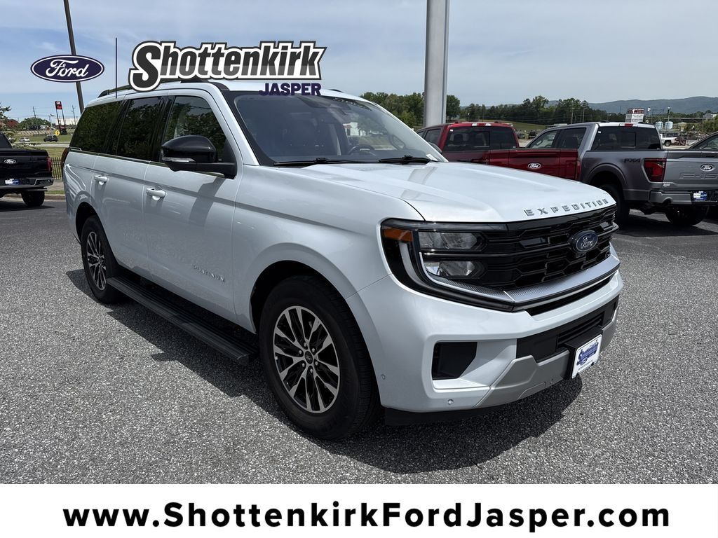 Space Silver Metallic 2025 Ford Expedition SUV / Crossover Four-Wheel Drive Automatic