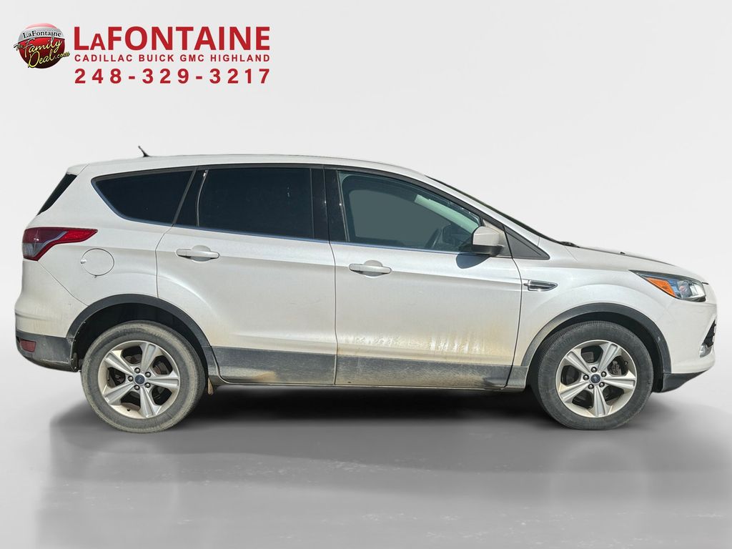 2015 Ford Escape SE 8