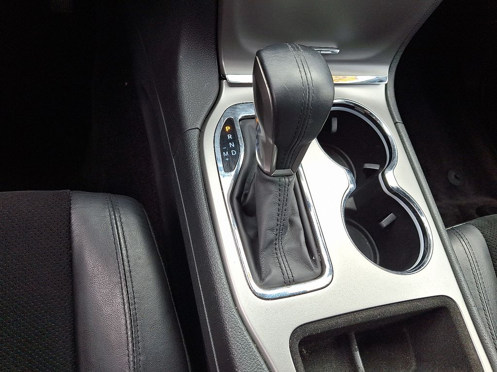 2017 Jeep Grand Cherokee — photo 15