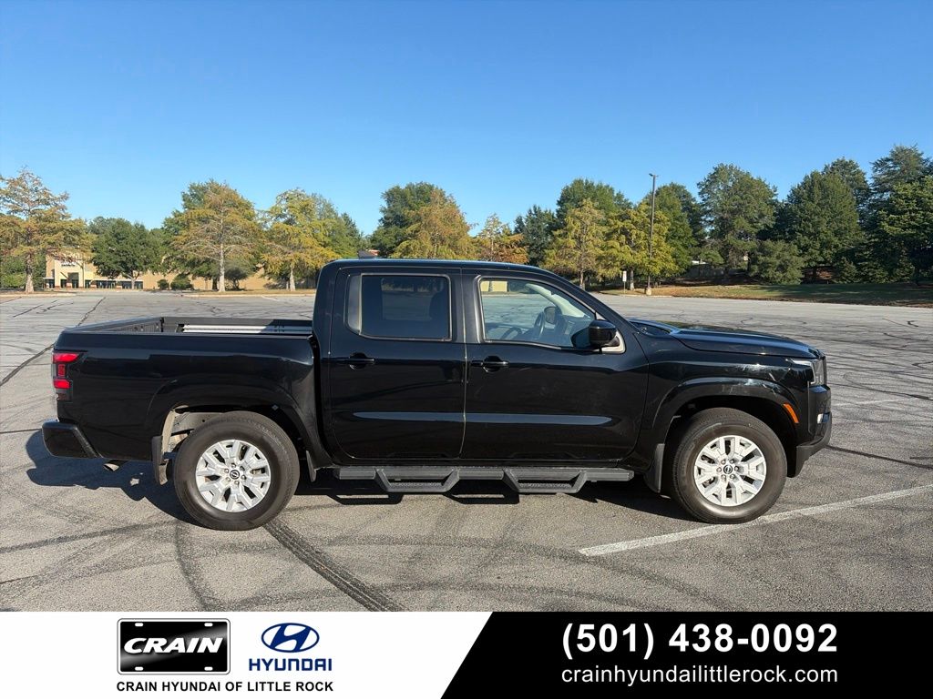 Super Black 2022 Nissan Frontier Pickup Truck Four-Wheel Drive 9-Speed Automatic