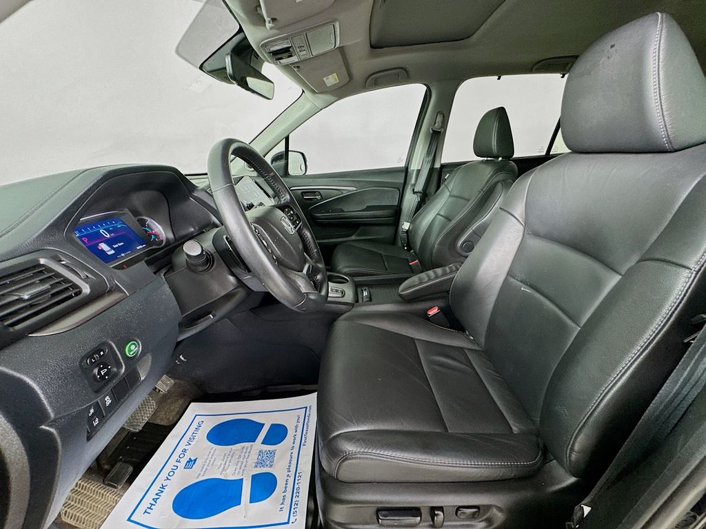 Used Car 2022 Honda Pilot  Special Edition For Sale Under $30,000 In Austin, Texas