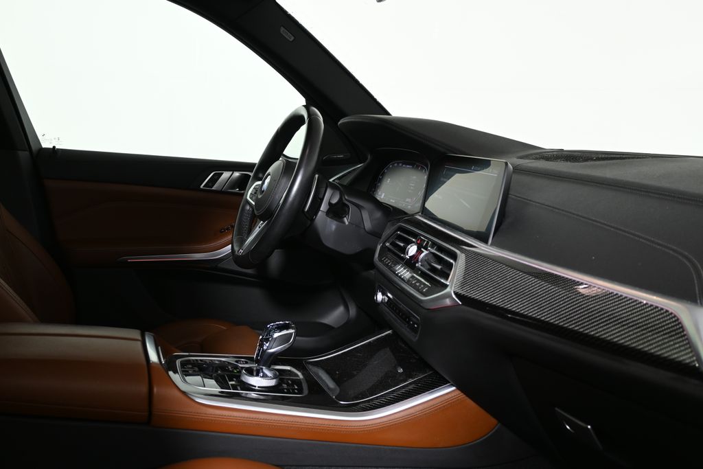 Thumbnail: 2021 BMW X5 - 8