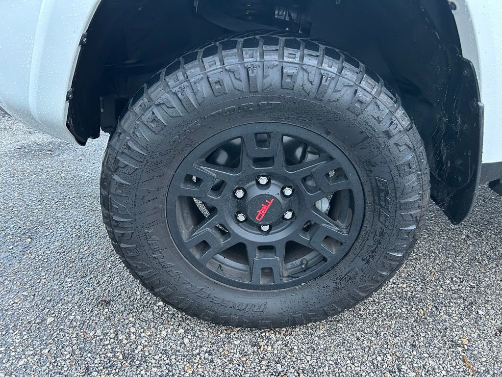 Thumbnail: 2024 Toyota 4Runner - 9