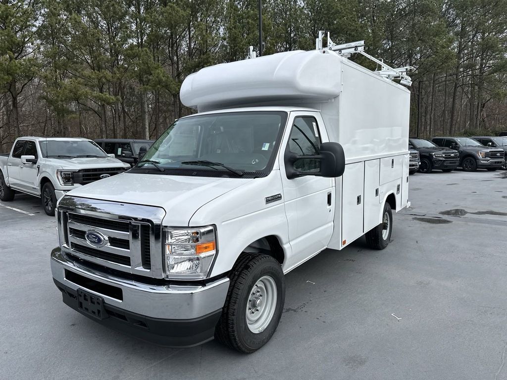 2024 Ford E-350SD Base 3