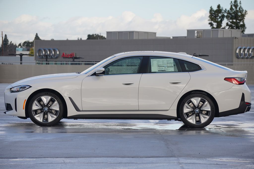 2024 BMW i4 eDrive40 4