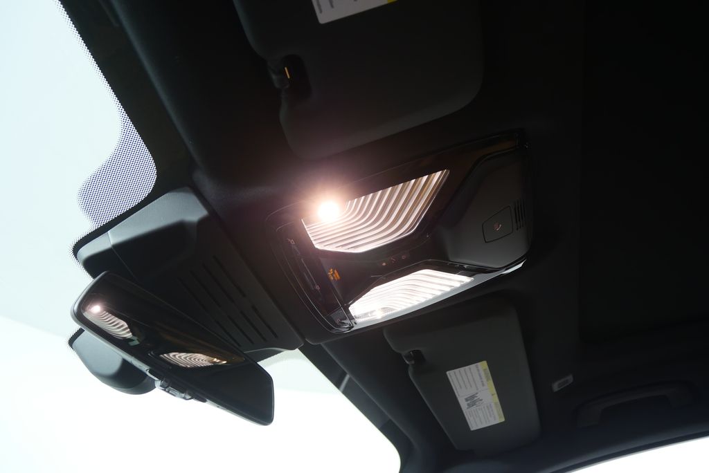 Thumbnail: 2026 BMW X5 - 18