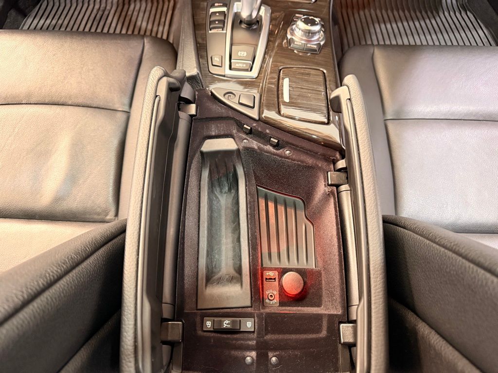 2013 BMW 5 Series ActiveHybrid 5