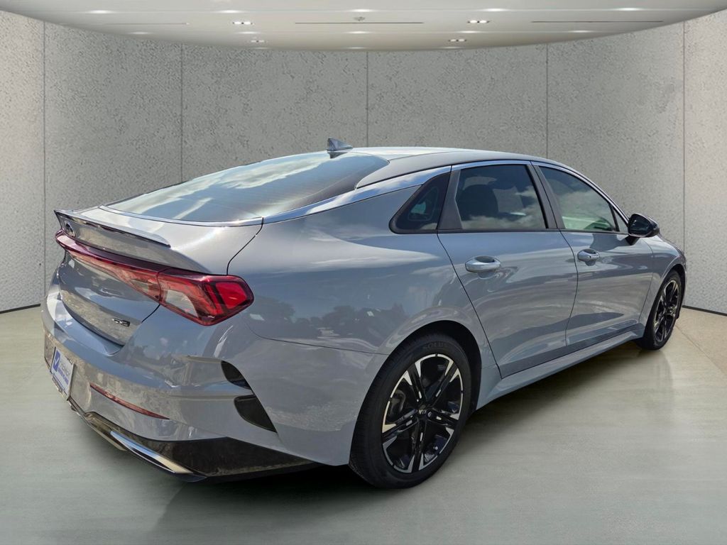 Used 2021 Gray Kia GT-Line image 5