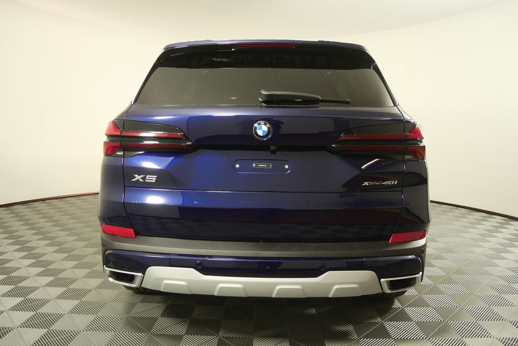 Thumbnail: 2026 BMW X5 - 4