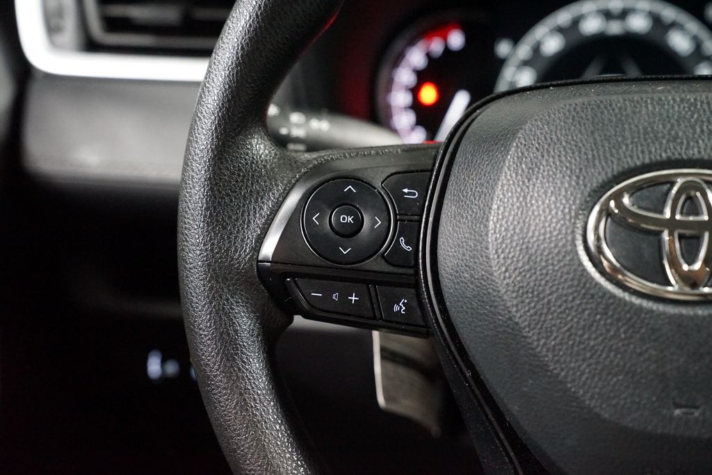 Thumbnail: 2025 Toyota RAV4 - 14