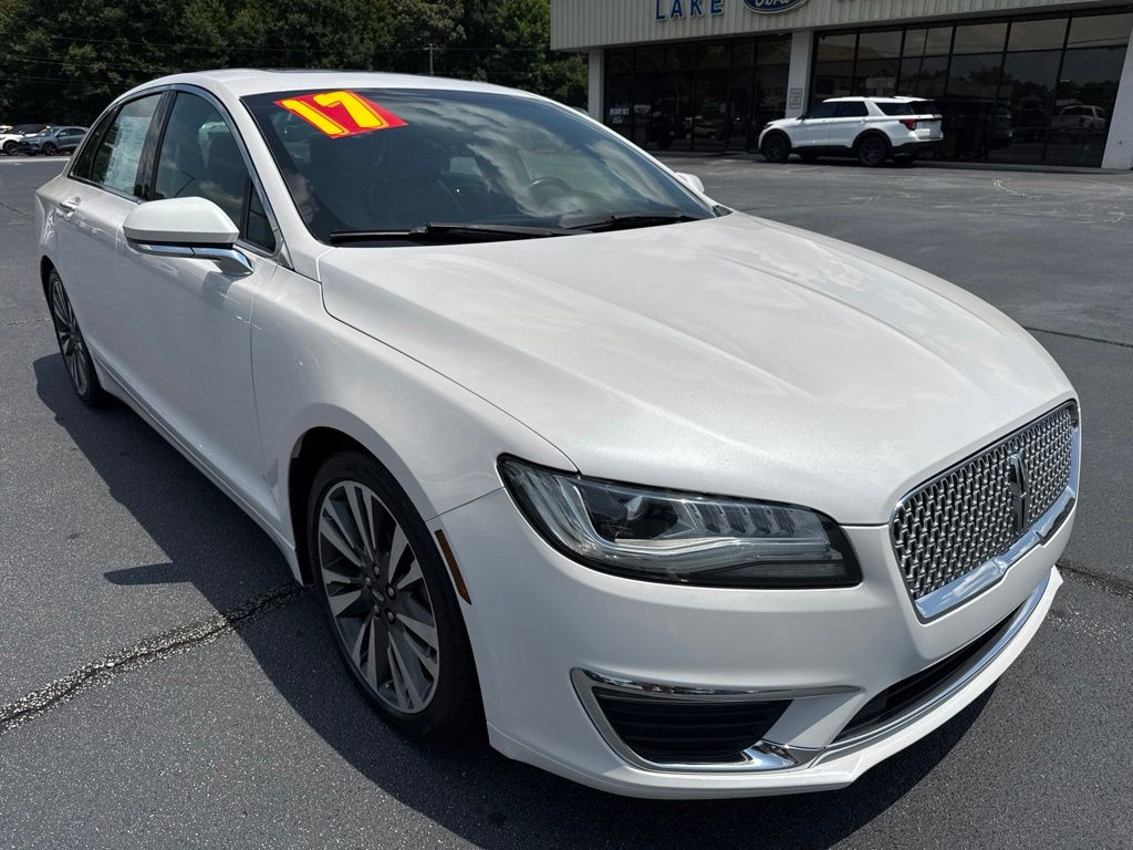 White Platinum Clearcoat Metallic 2017 Lincoln MKZ Hybrid Sedan Front-Wheel Drive Continuously Variable Transmission