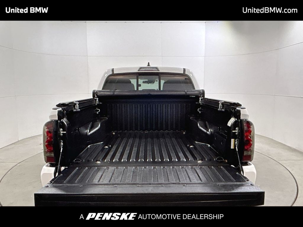 Thumbnail: 2020 Toyota Tacoma - 20