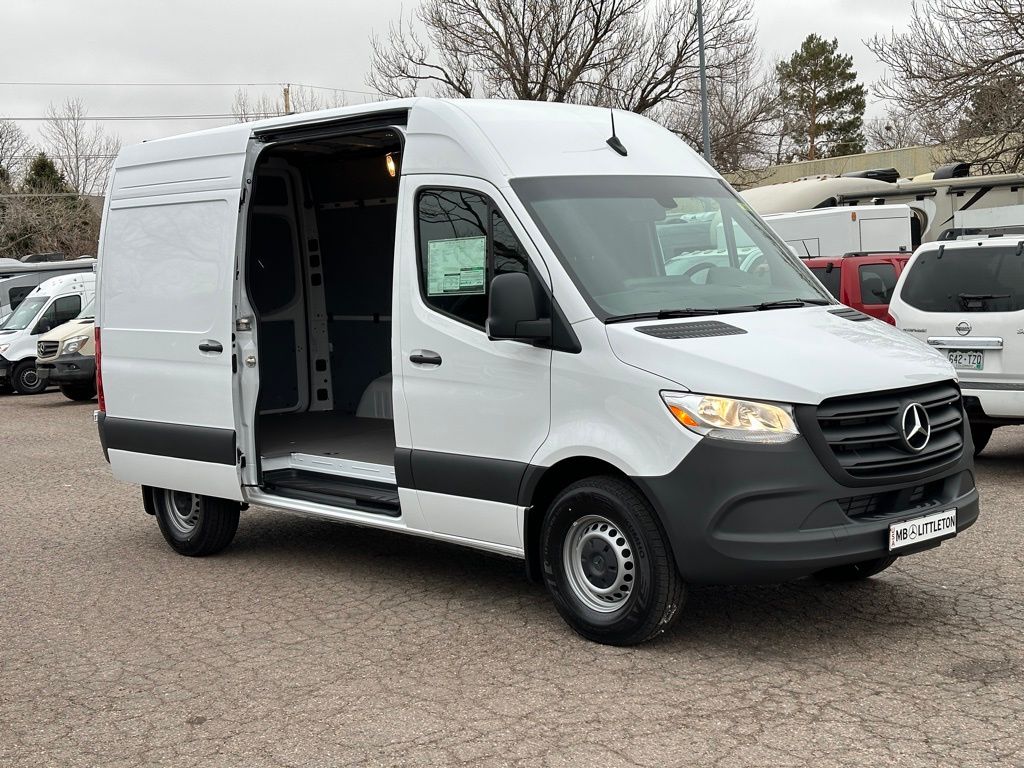 2024 Mercedes-Benz Sprinter 2500 Cargo 144 WB 20