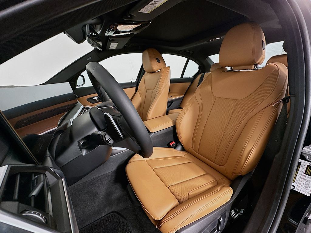 Thumbnail: 2024 BMW 3 Series - 16