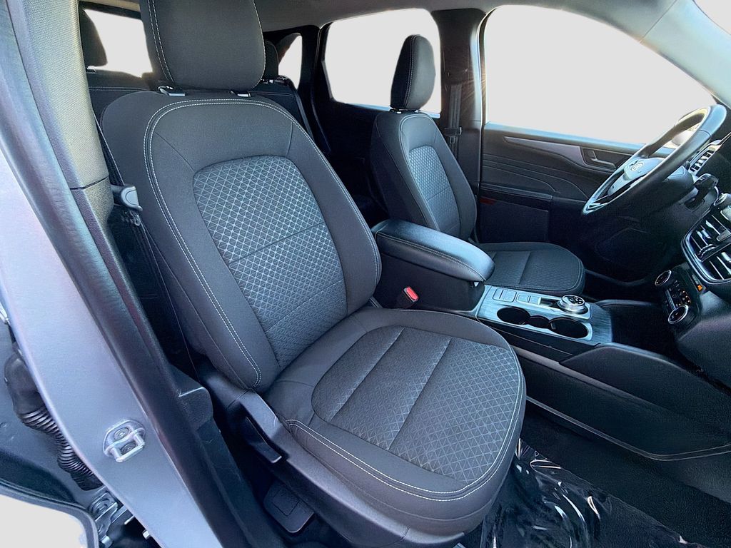 Thumbnail: 2024 Ford Escape - 26