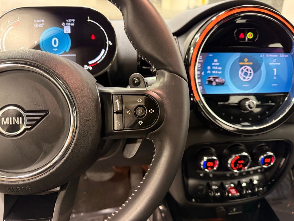 Thumbnail: 2023 MINI Cooper Clubman - 14