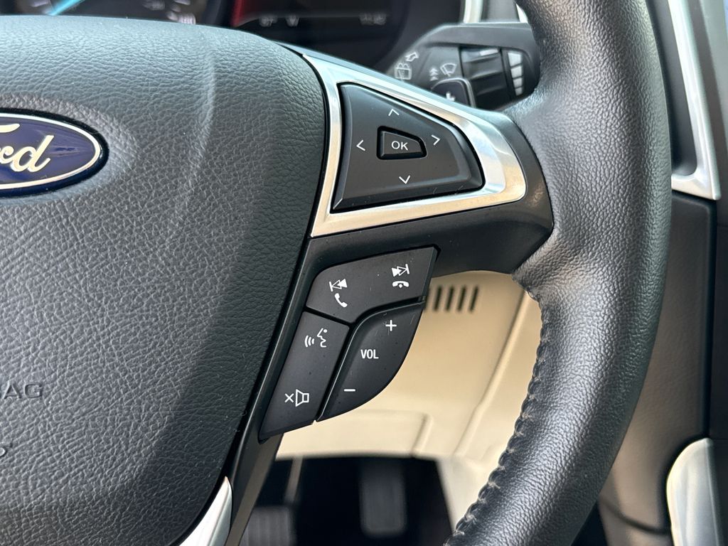 Used 2016 White Ford Titanium image 16