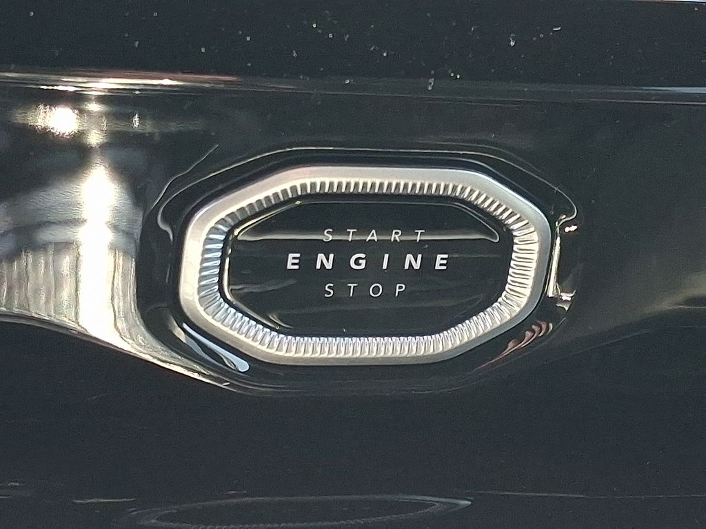 2026 Jeep Grand Cherokee L — photo 18