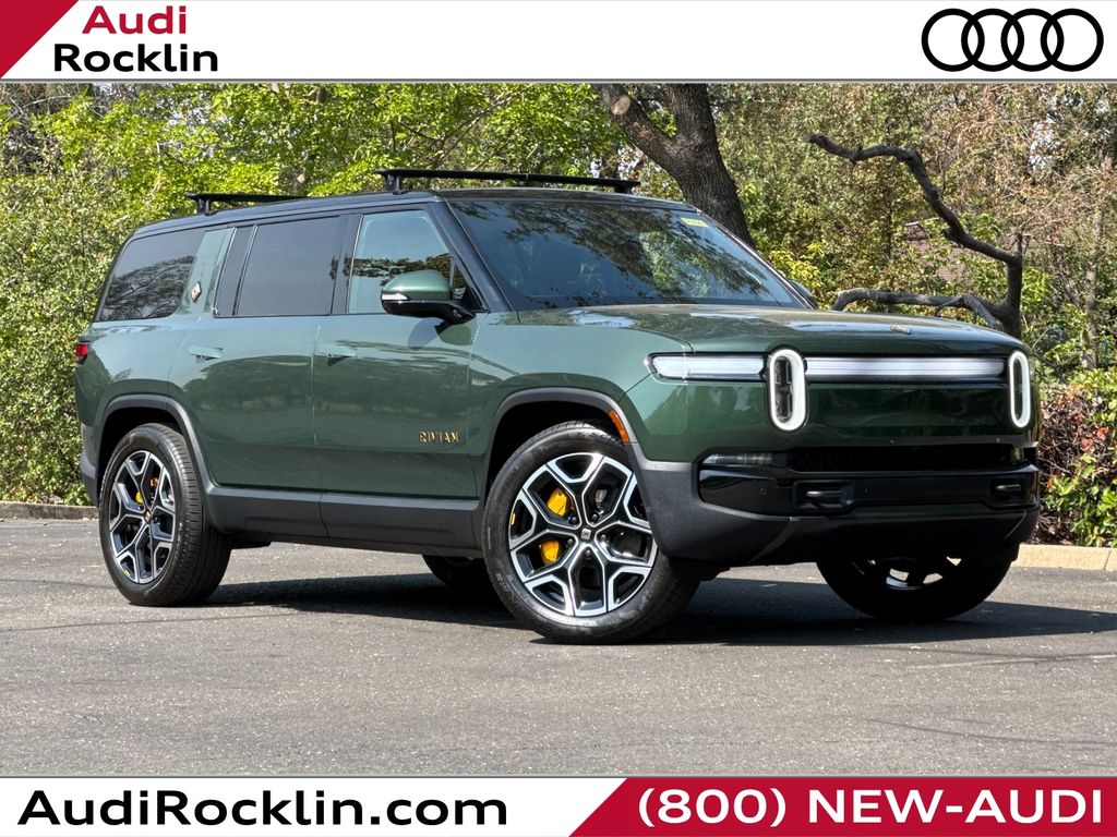 2026 Rivian R1S Ascend Tri Motor AWD