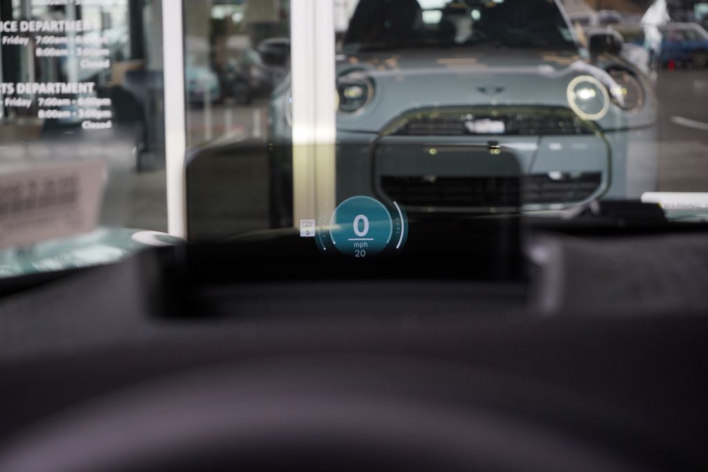 Thumbnail: 2027 MINI Cooper - 19