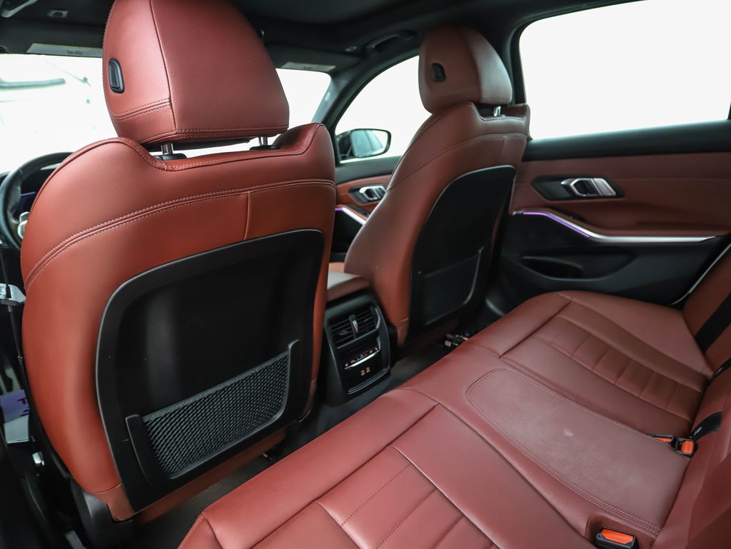 Thumbnail: 2022 BMW 3 Series - 20