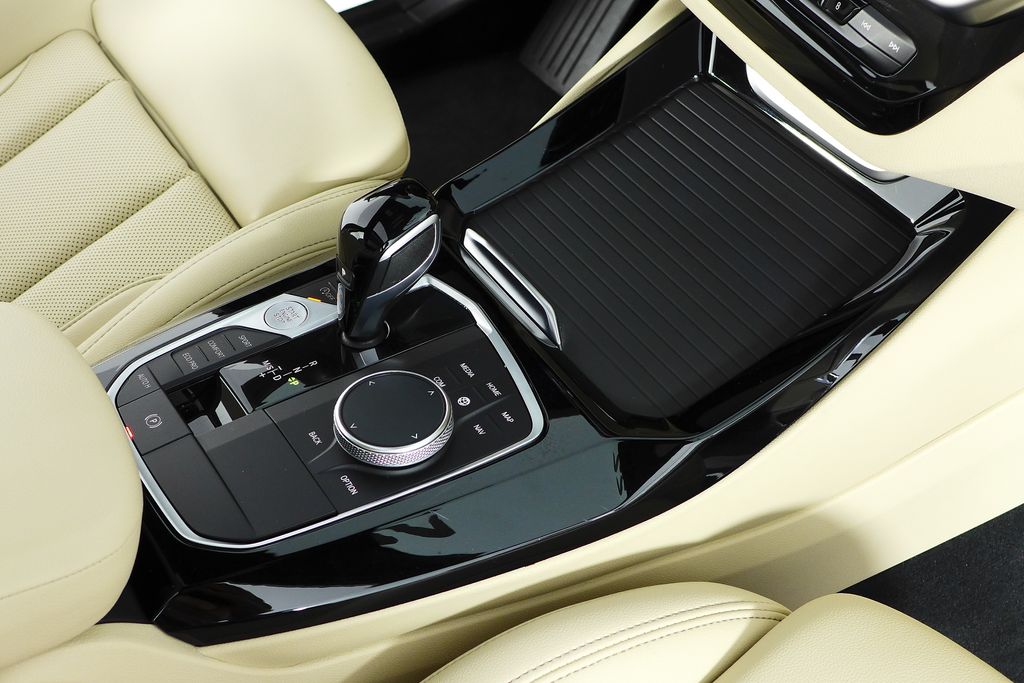 Thumbnail: 2022 BMW X3 - 15