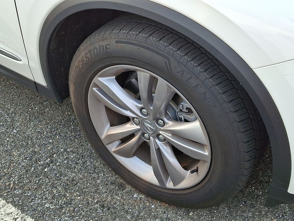 Thumbnail: 2024 Acura MDX - 4