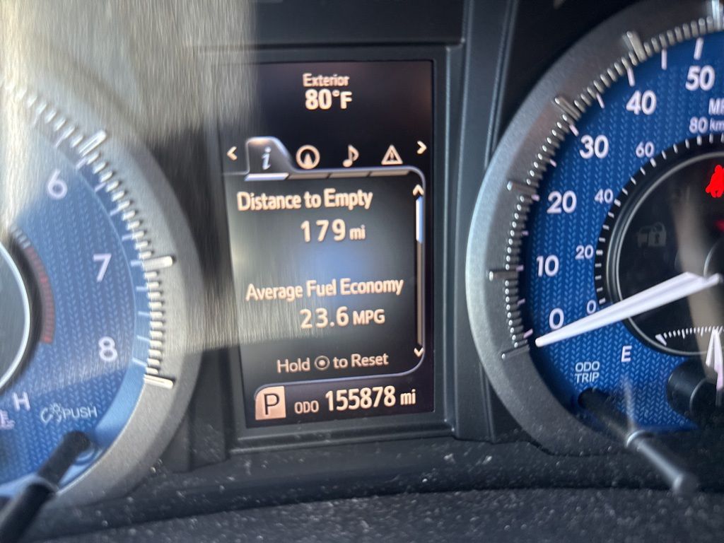 Thumbnail: 2016 Toyota Sienna - 8