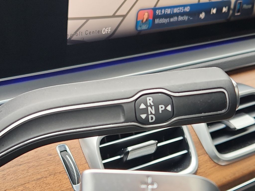 Thumbnail: 2025 Mercedes-Benz GLE - 15