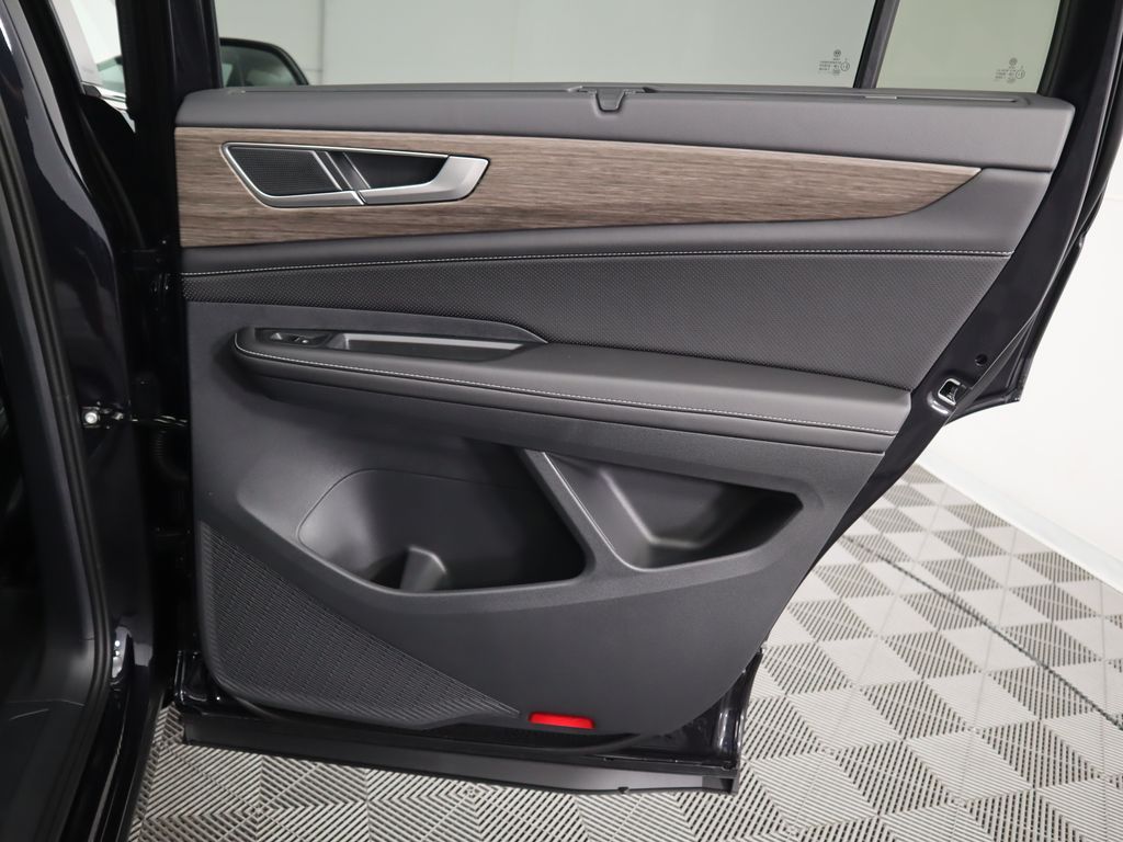 Thumbnail: 2026 Volkswagen Atlas - 29