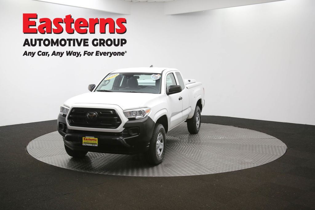Used 2018 White Toyota SR image 51