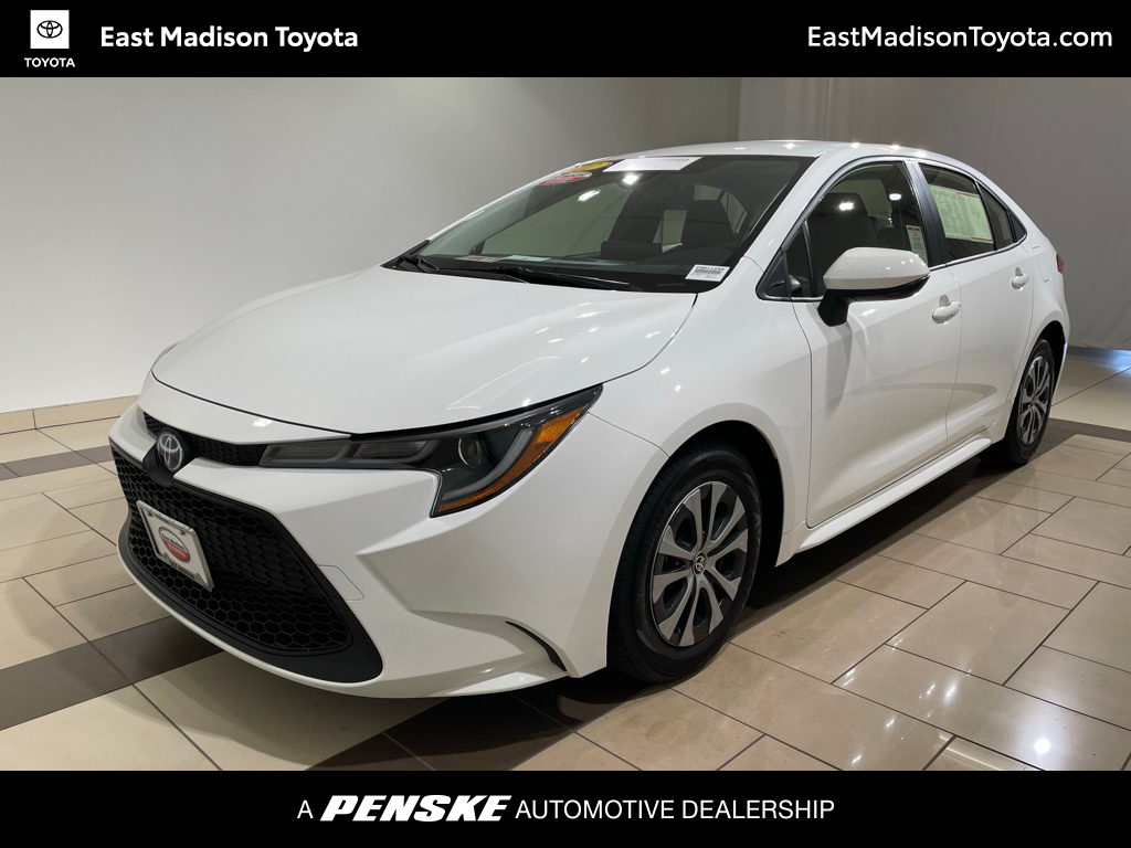 2022 Toyota Corolla LE -
                Madison, WI