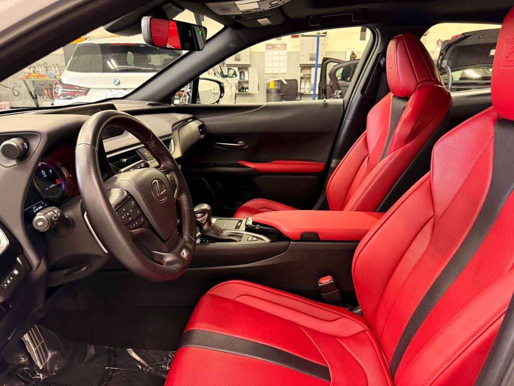 2021 Lexus UX 250h 12