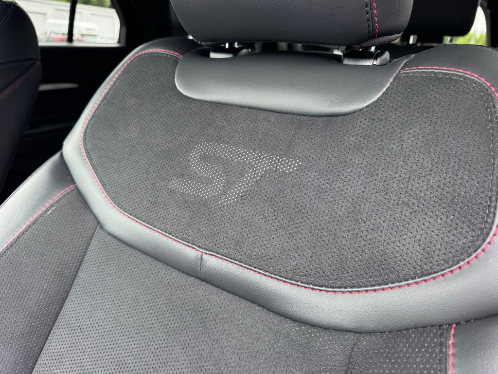 FordExplorer12