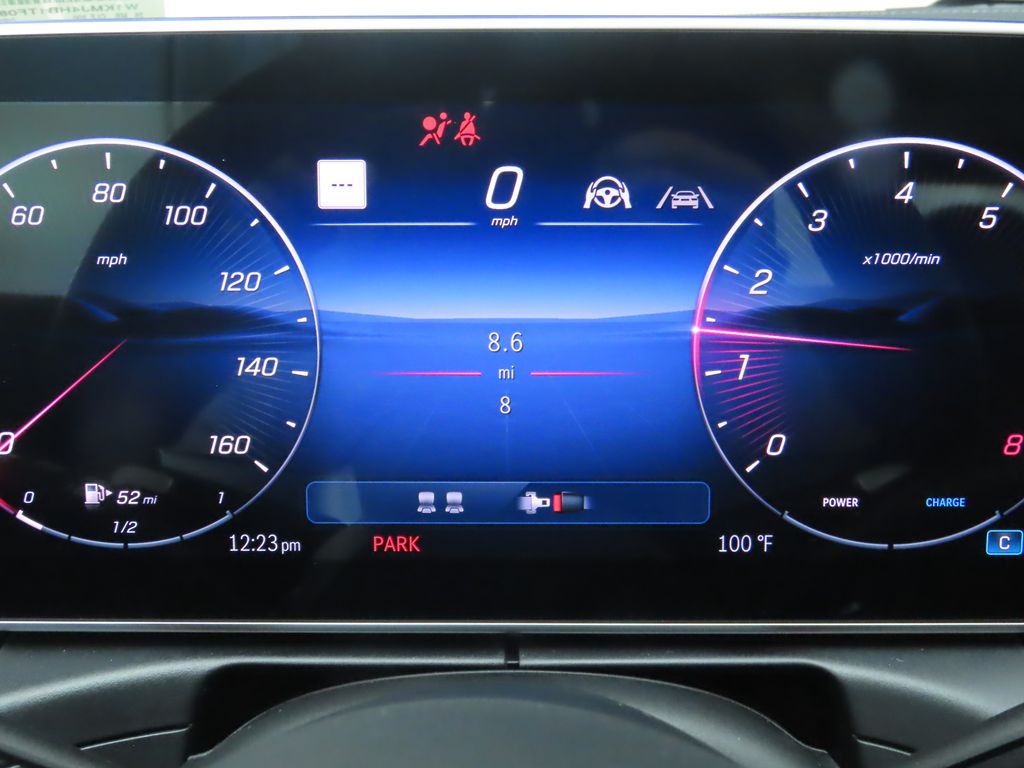 Thumbnail: 2026 Mercedes-Benz CLE - 32