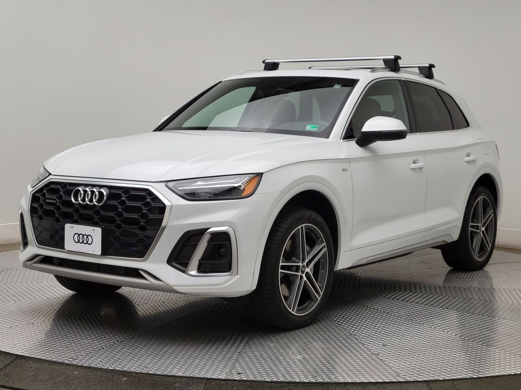 Thumbnail: 2022 Audi Q5 - 2