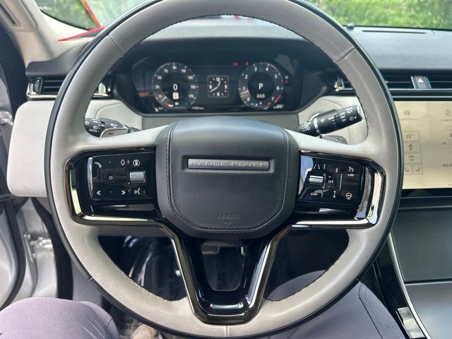 Used 2025 Land rover Range Rover Velar SUV