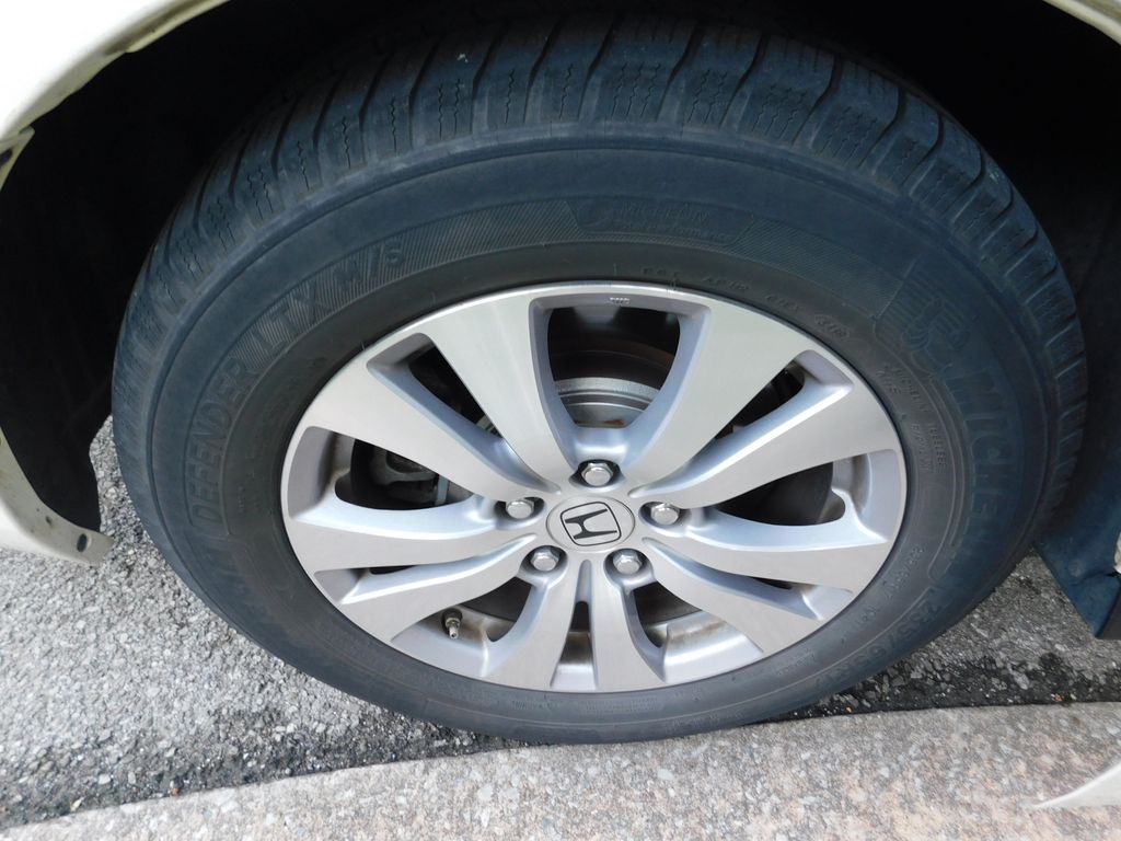 Thumbnail: 2016 Honda Odyssey - 8